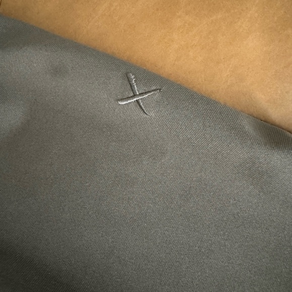 Cuts - AO 5-Jogger Pant - Size L - Picture 4 of 4